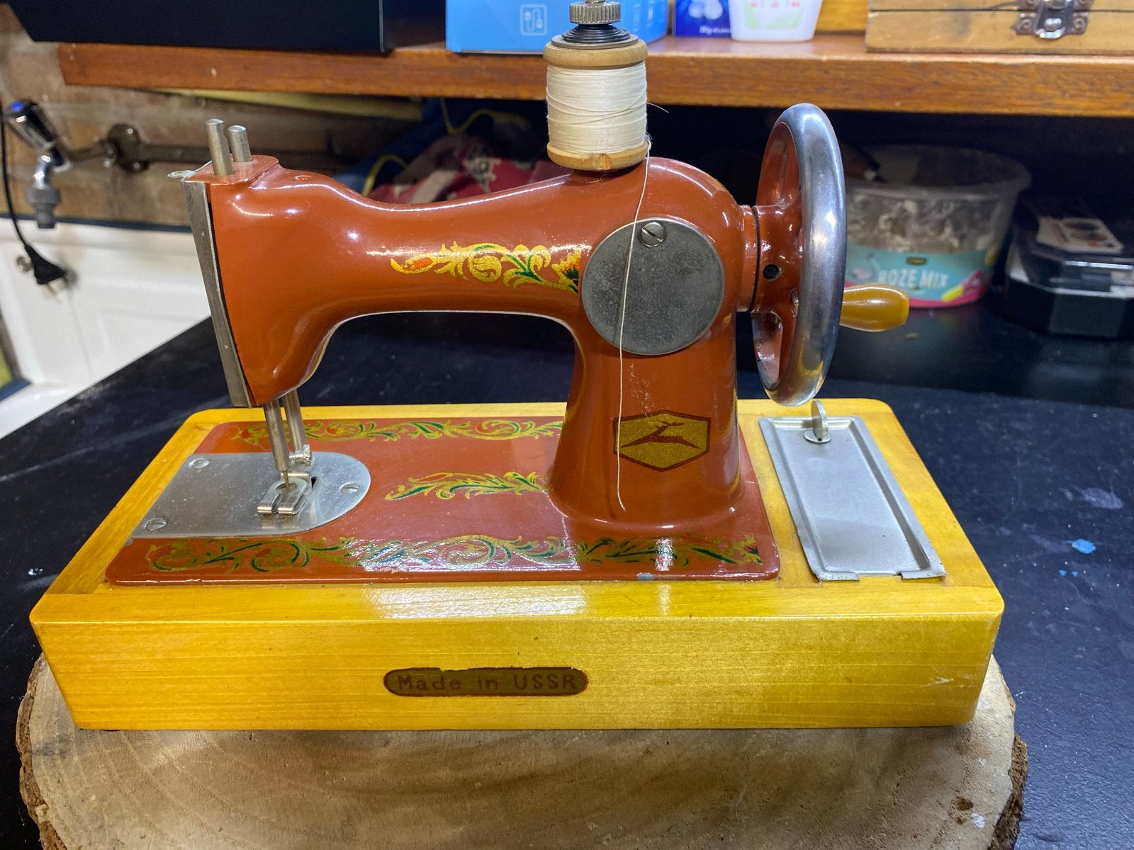 Originele Russische compacte handnaaimachine, nieuwstaat, Ophalen