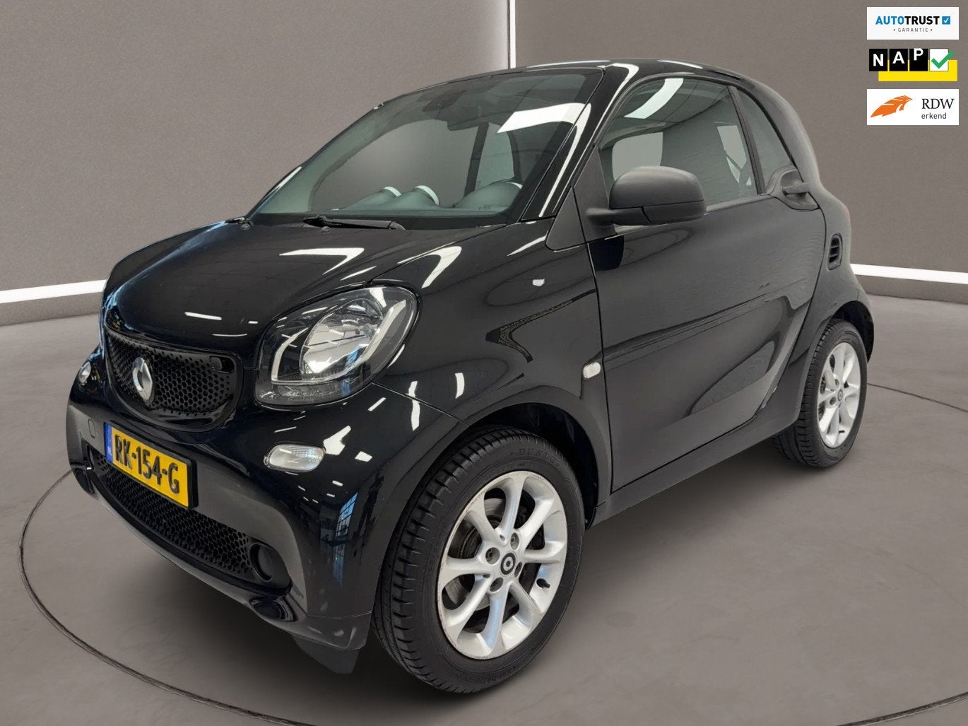 Smart Fortwo 1.0 Pure, 1ste eigenaar, airco, 67 dkm NAP 1e E, Auto's, Smart, Gebruikt, Zwart, Origineel Nederlands, Handgeschakeld