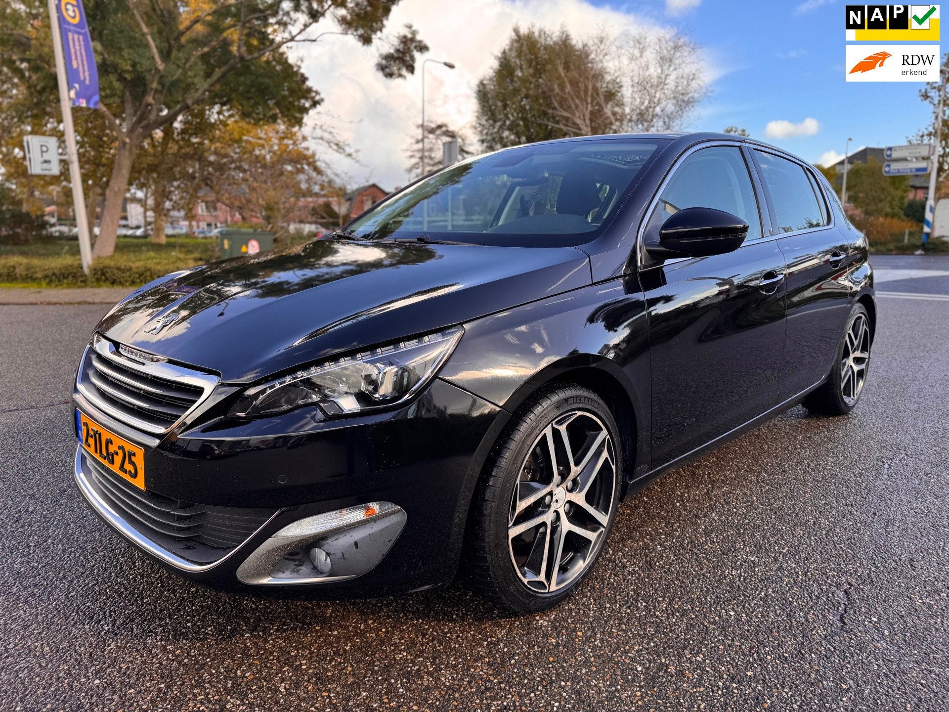 Peugeot 308 1.6 THP Première / distributieketting.vervangen, 125 pk, Gebruikt, Zwart, 4 cilinders