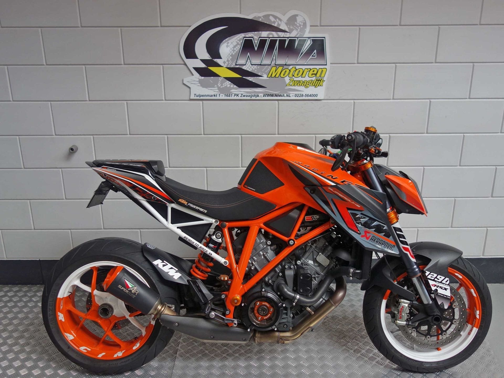 KTM 1290 SuperDuke R, 1301 cc, Meer dan 35 kW, ABS, Handgeschakeld