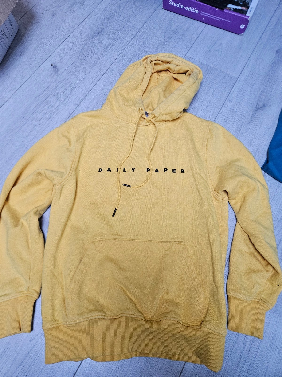 Daily Paper hoodie - Geel - Maat S, Geel, Ophalen of Verzenden, Zo goed als nieuw, Daily Paper