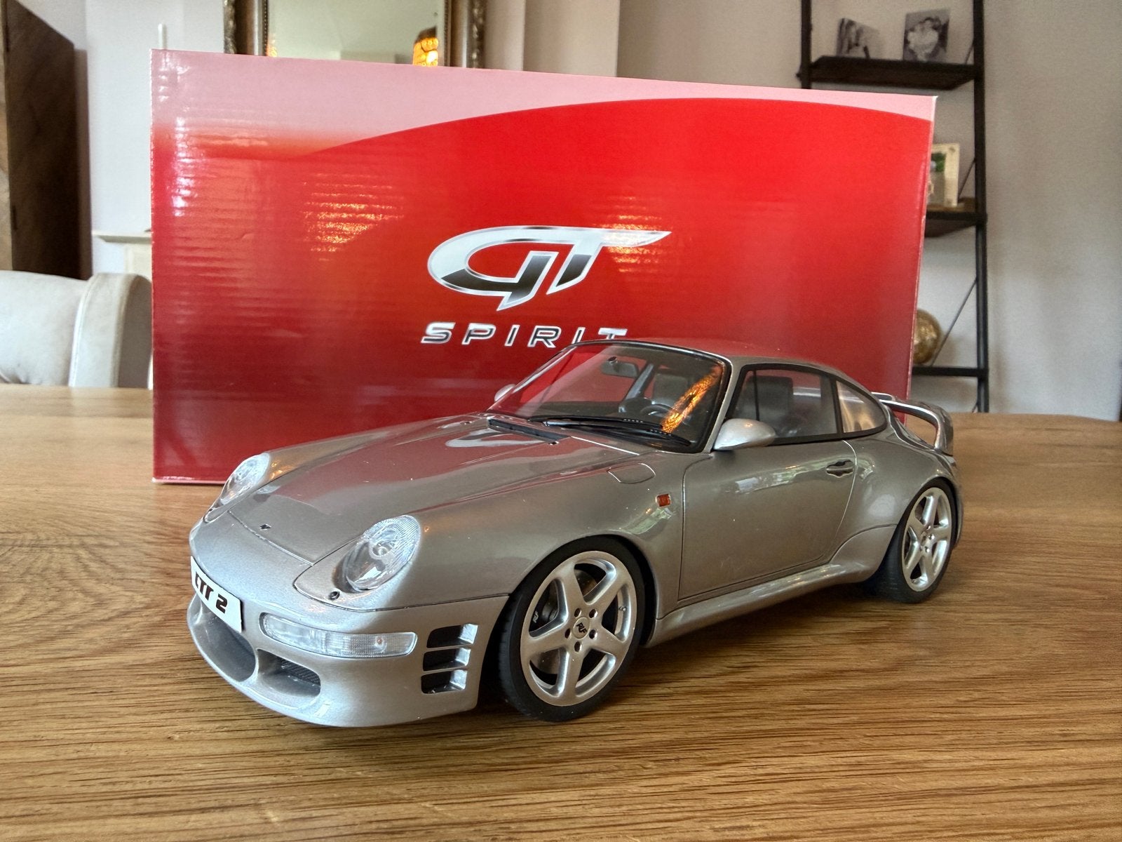 1:18 Porsche 911 993 RUF CTR2 zilver 1996 GT Spirit GT080, Hobby en Vrije tijd, Modelauto's | 1:18, Overige merken, Info@gts-models.com
