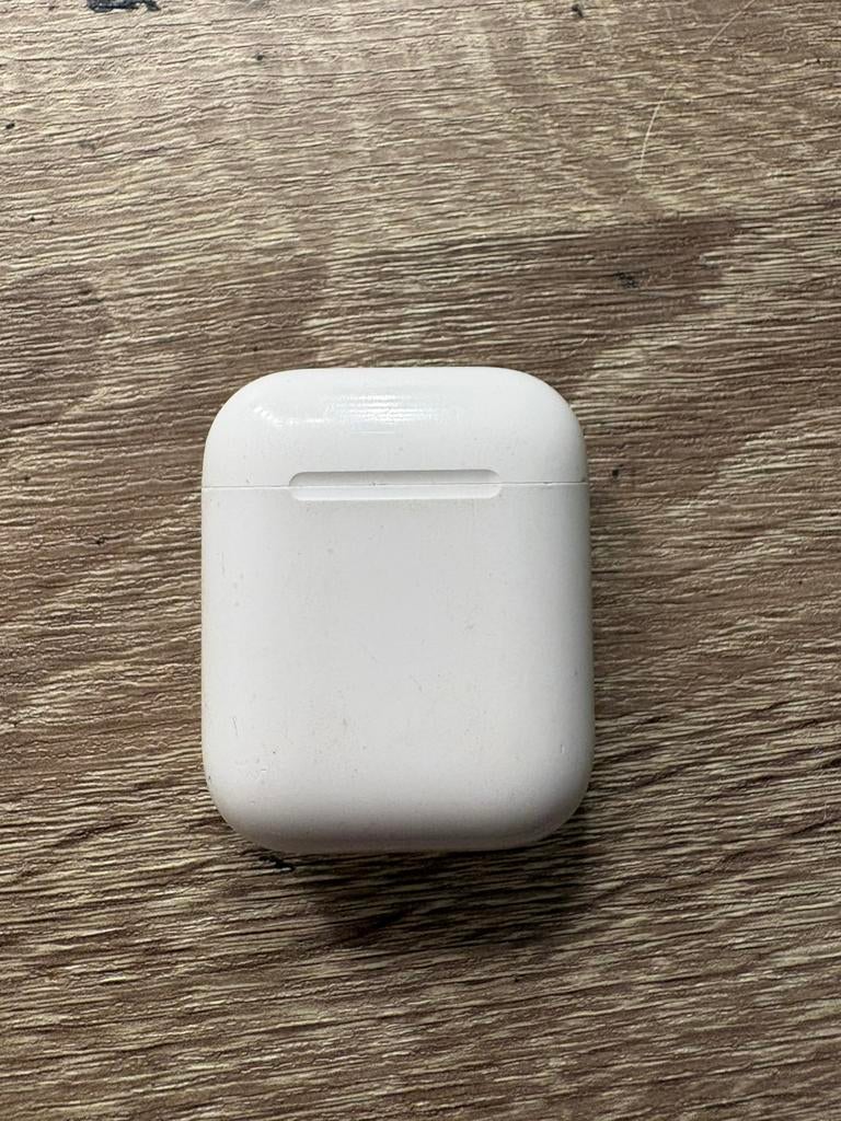 Apple airpods 2 (2019), Telecommunicatie, Mobiele telefoons | Oordopjes, Gebruikt, Bluetooth, Ophalen of Verzenden, Apple