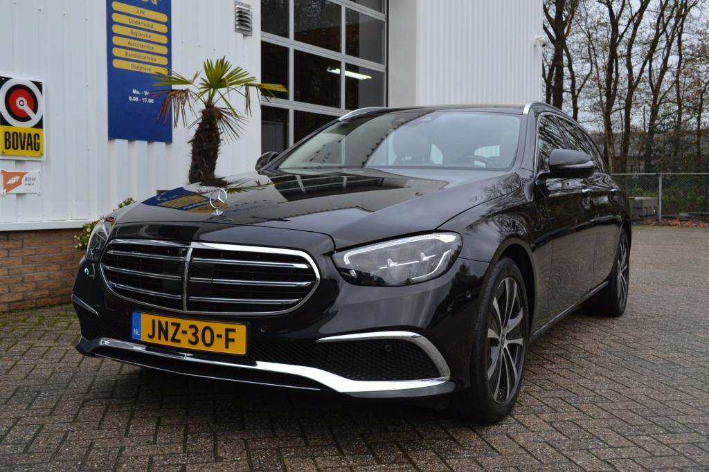 Mercedes-Benz E300e T Exclusive BTW auto (bj 2022), 12 maanden, Achterwielaandrijving, Gebruikt, 4 cilinders