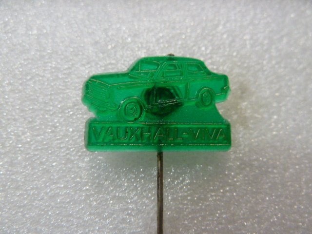 Vintage Vauxhall Viva Speldje - Groen, Ophalen of Verzenden, Gebruikt, Transport, Speldje of Pin