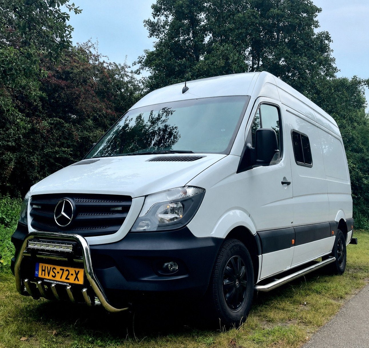Mercedes Sprinter Camper 2016 Automat Airco Off-Grid 4 Pers, Automaat, Buscamper of Camperbus, Koelkast, Mercedes-Benz