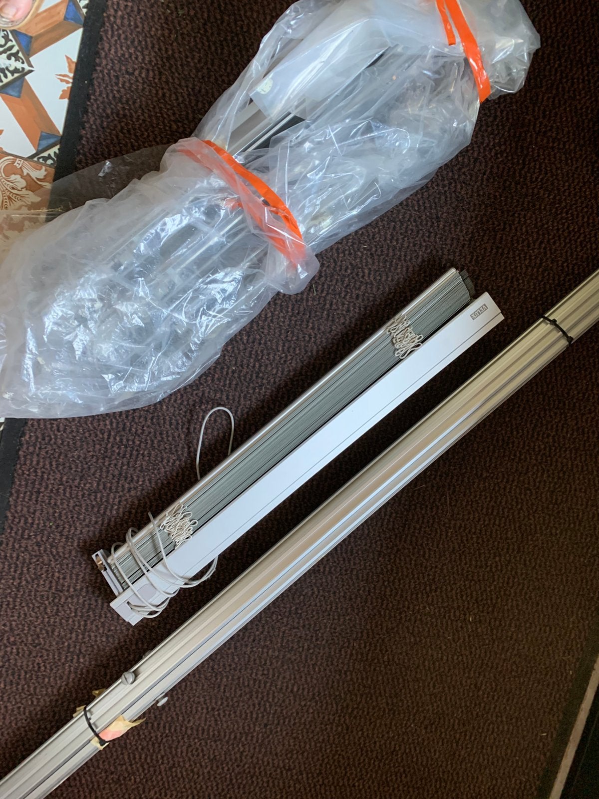 4x Aluminium jaloezieën voor Velux dakraam 66x118, Ophalen, Zo goed als nieuw, Grijs, Jaloezie