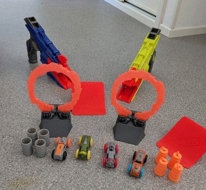 Nerf Nitro blaster speelset met auto's en lanceerders, Ophalen of Verzenden, Gebruikt