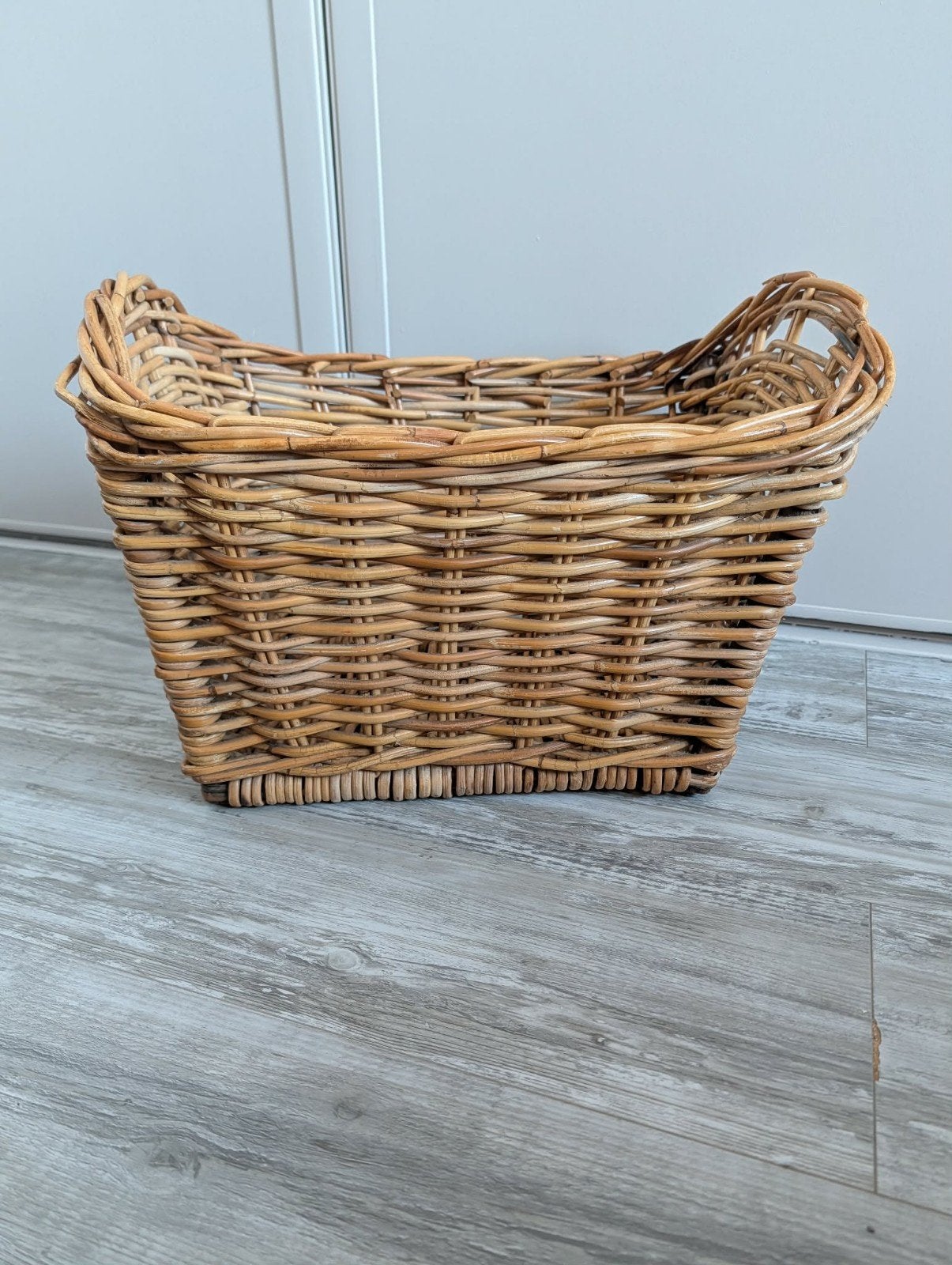 Mand - riet - woonaccessoires, Huis en Inrichting, Ophalen of Verzenden, Rechthoekig, Riet