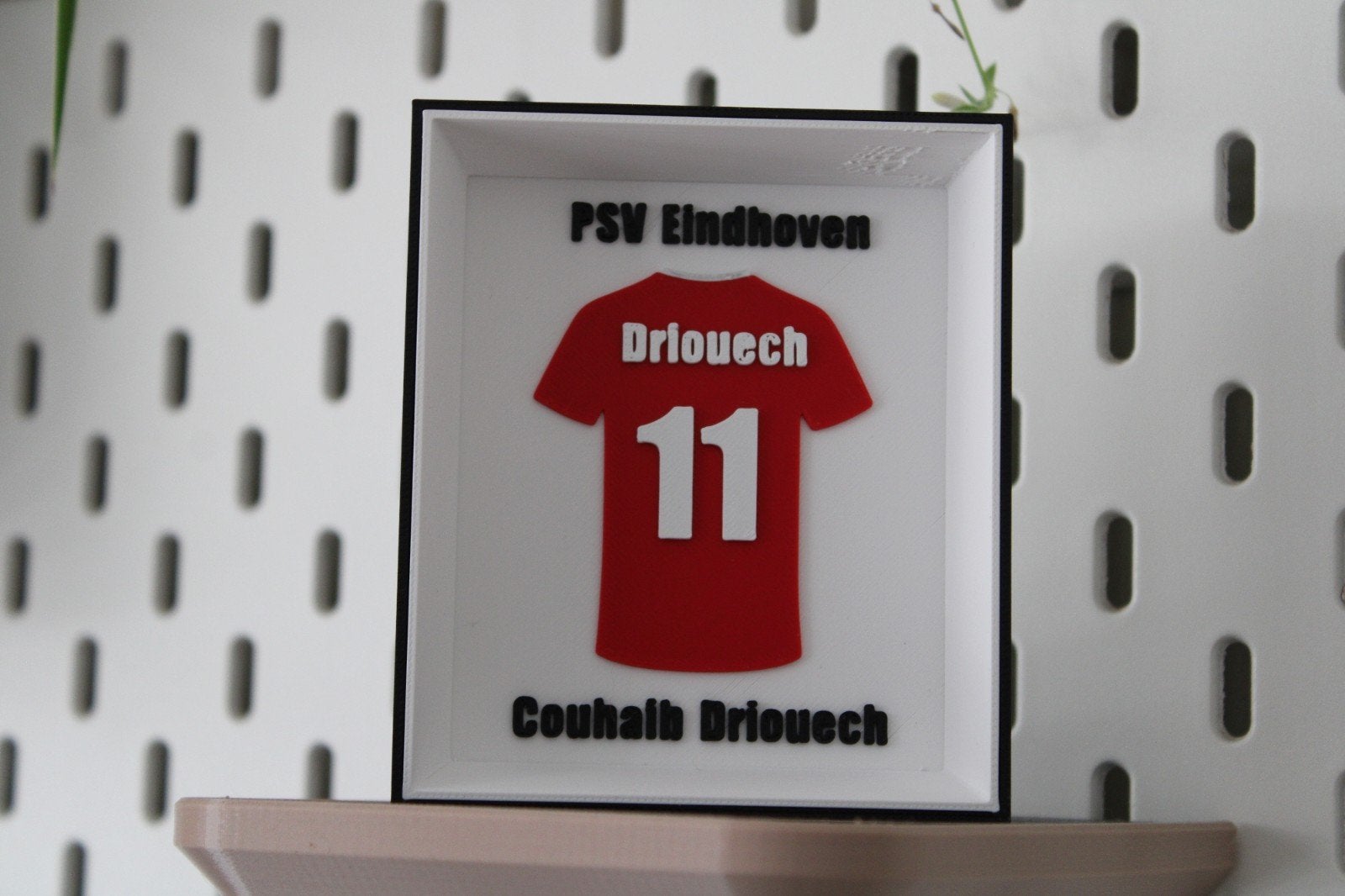 PSV Eindhoven Couhaib Driouech shirt in lijstje - 10x8,5 cm, Ophalen of Verzenden
