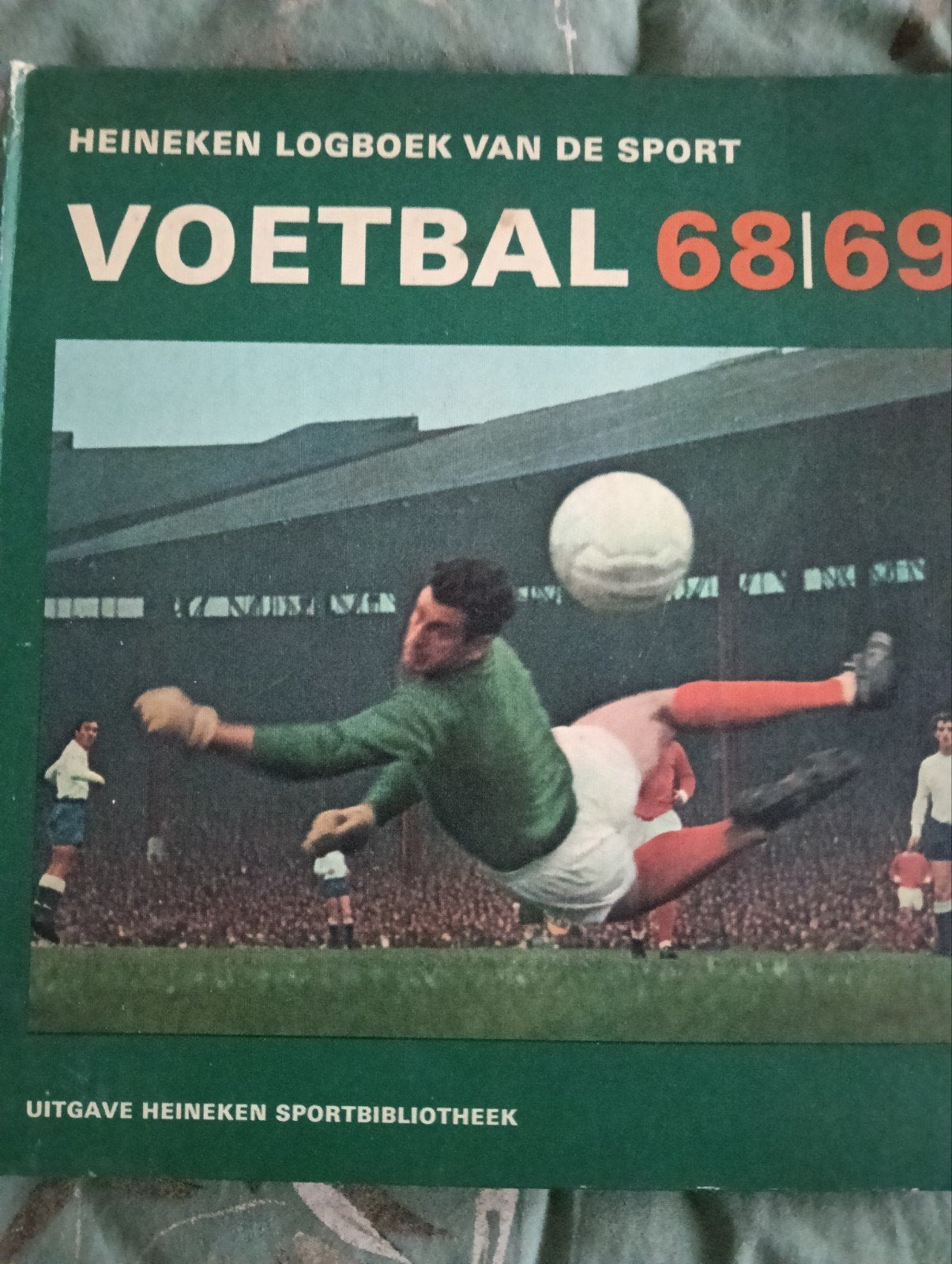 VOETBAL 68/69 Heineken logboek, Ophalen of Verzenden, Gebruikt, Boek of Tijdschrift
