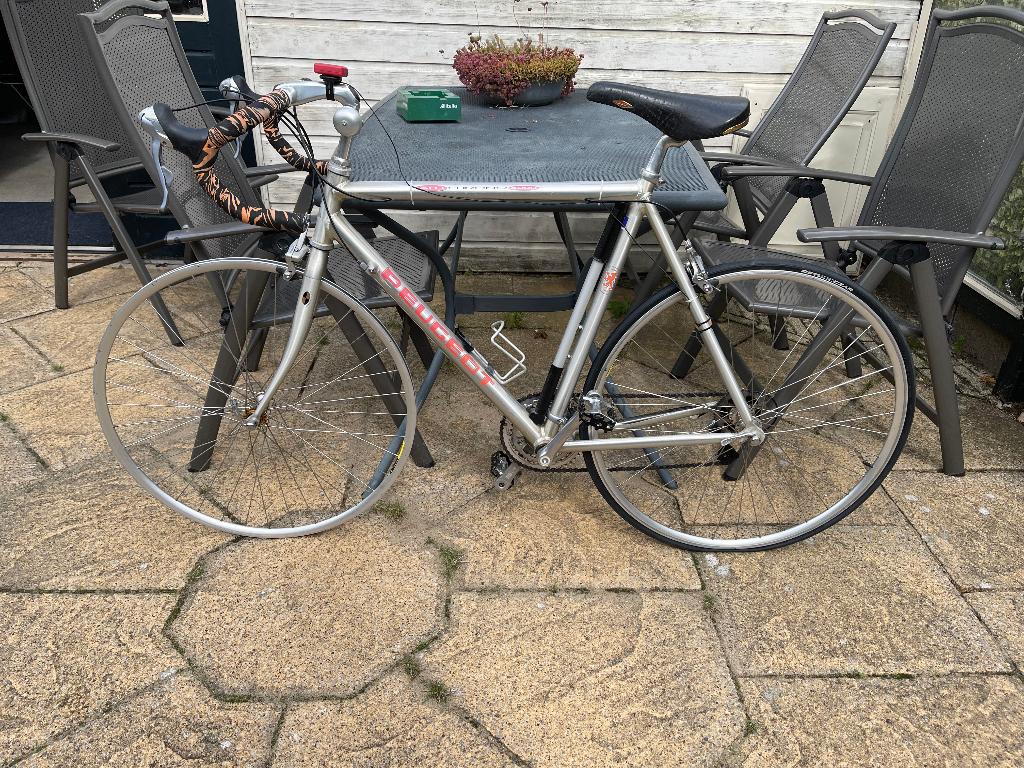 Peugeot racefiets ALU Chrono 4000, 28 inch, Gebruikt, 10 tot 15 versnellingen, Velgrem