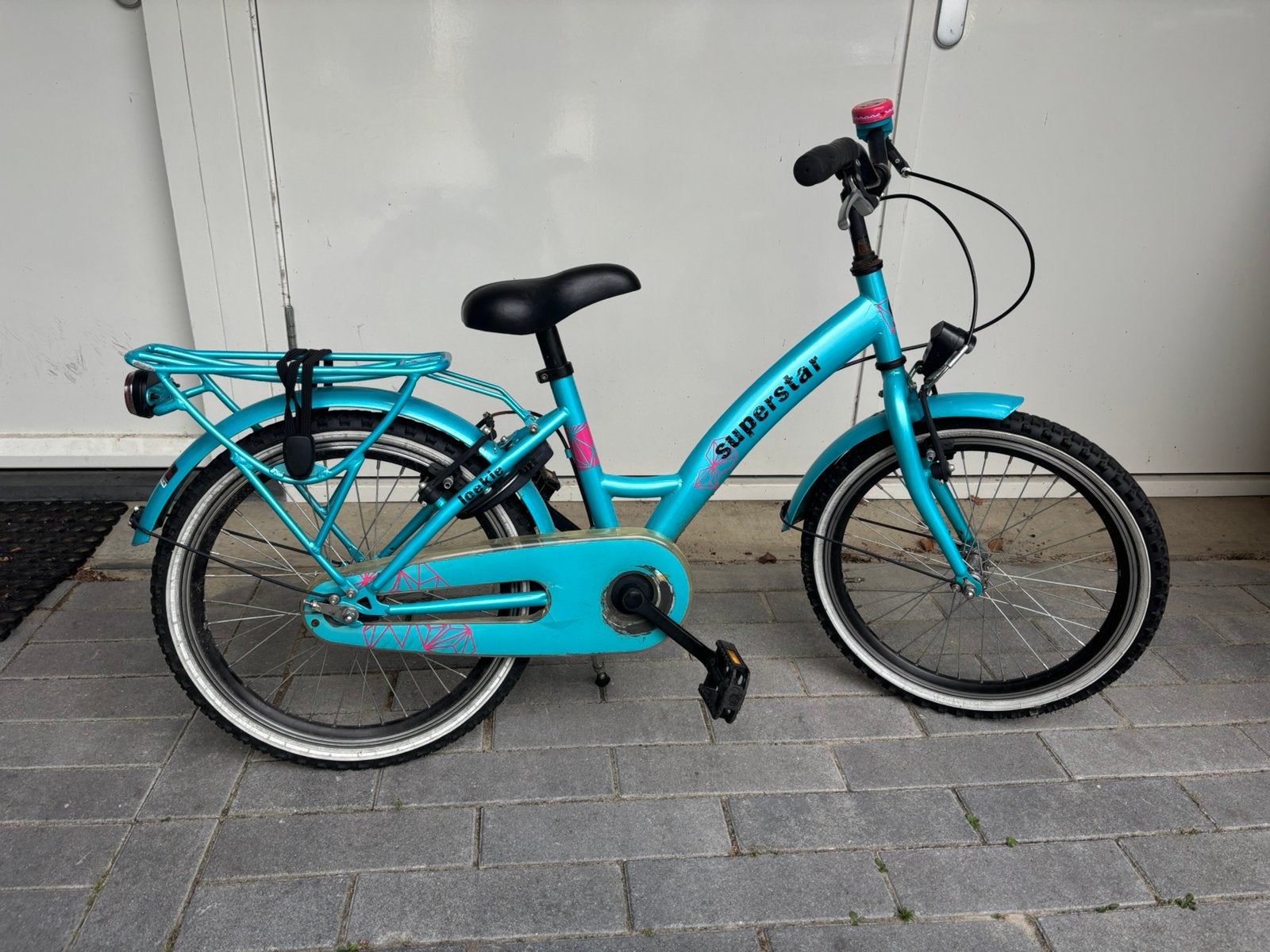 Loekie Kinderfiets 20 inch, Ophalen, Terugtraprem, Gebruikt, Staal