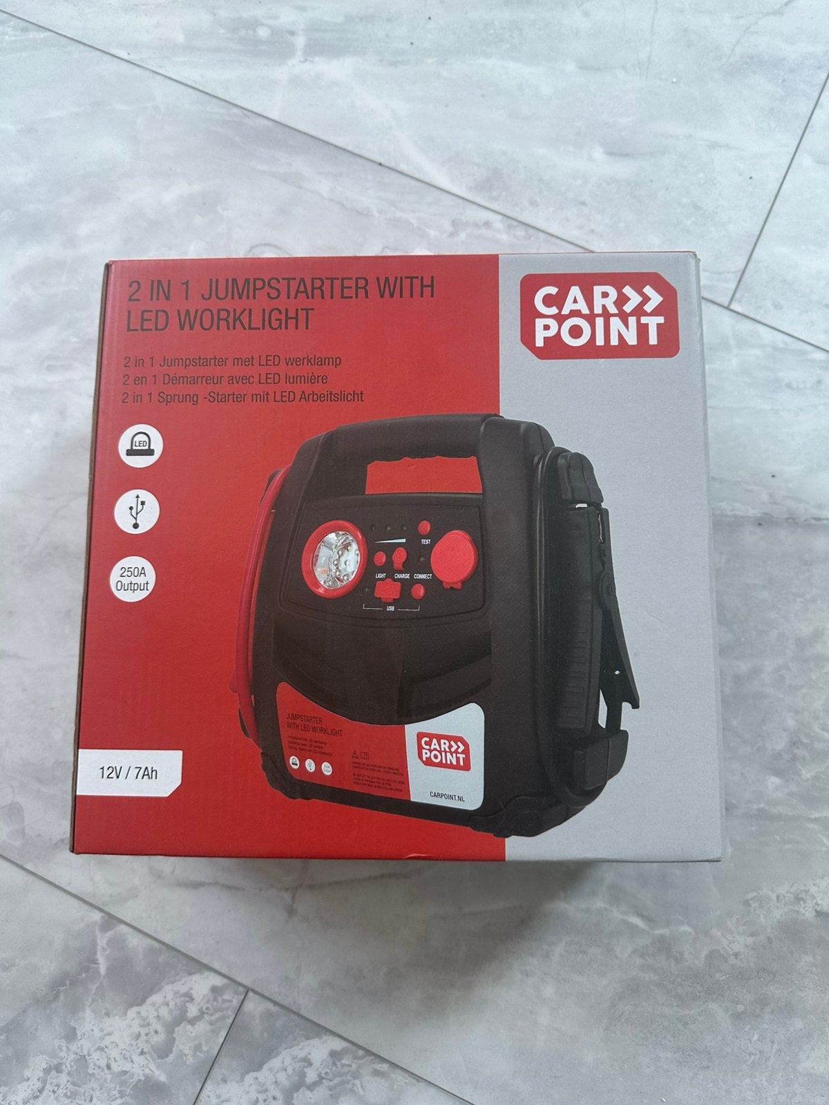 Carpoint jumpstarter met led, Auto diversen, Jumpstarters, Ophalen, Zo goed als nieuw