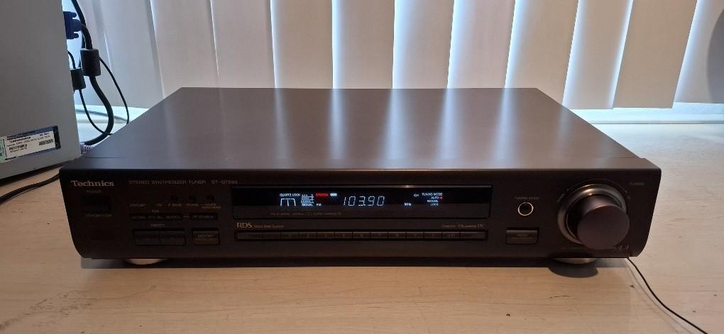 Technics ST GT550 Class AA mooie tuner met db meter, Audio, Tv en Foto, Tuners, Verzenden, Refurbished