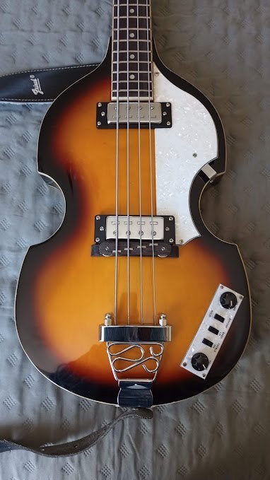 Cherrystone Violin Beatle Basguitaar., Ophalen, Zo goed als nieuw, Elektrisch
