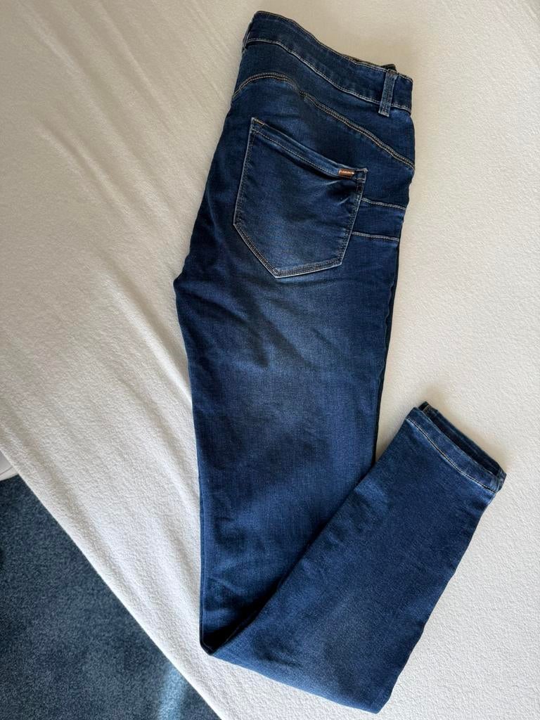 New Yorker blauwe skinny jeans maat 33 / xl, Kleding | Dames, Ophalen of Verzenden, Zo goed als nieuw, Blauw, W33 - W36 (confectie 42/44)