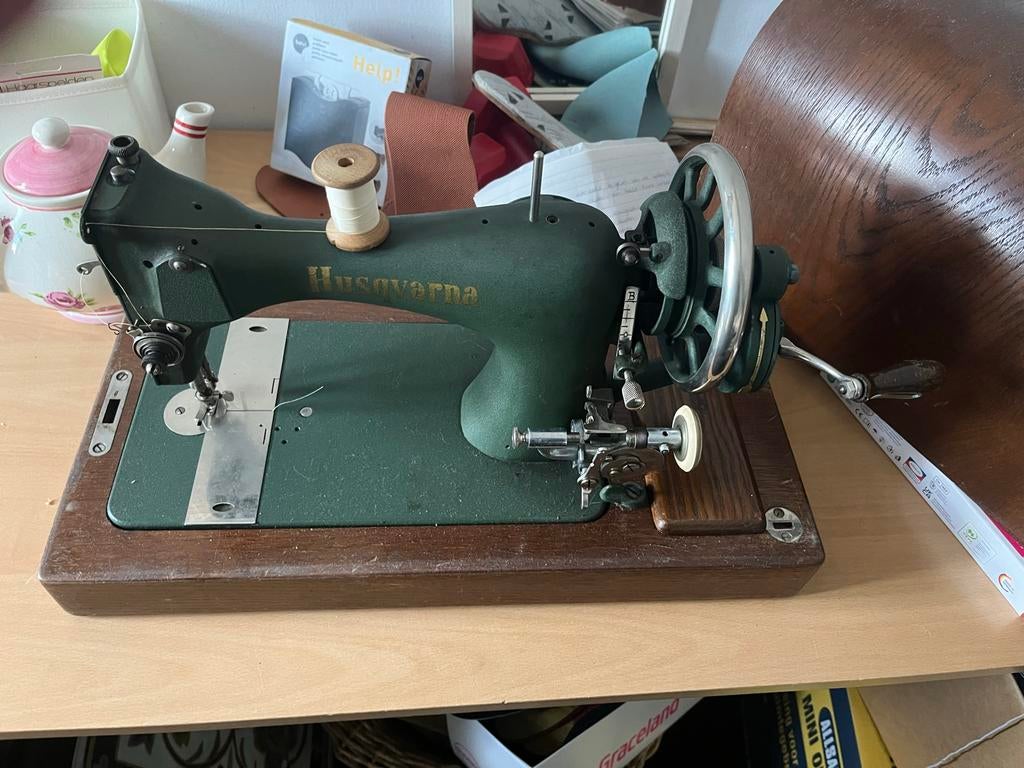 Antieke Husqvarna Handnaaimachine - Decoratief, Ophalen