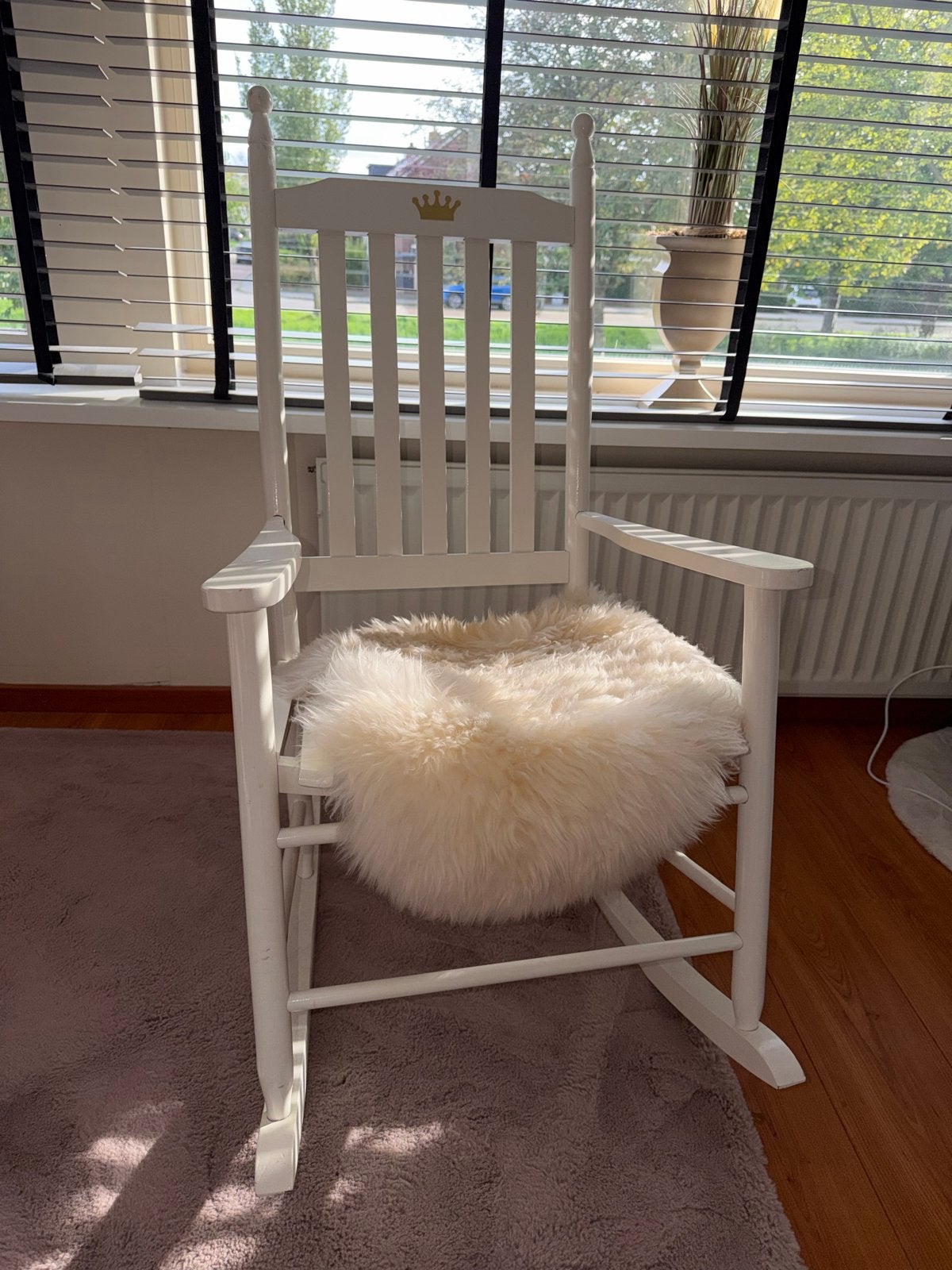 Witte schommelstoel, ideaal voor babykamer of relaxen, Ophalen, Zo goed als nieuw, Wit, Eén