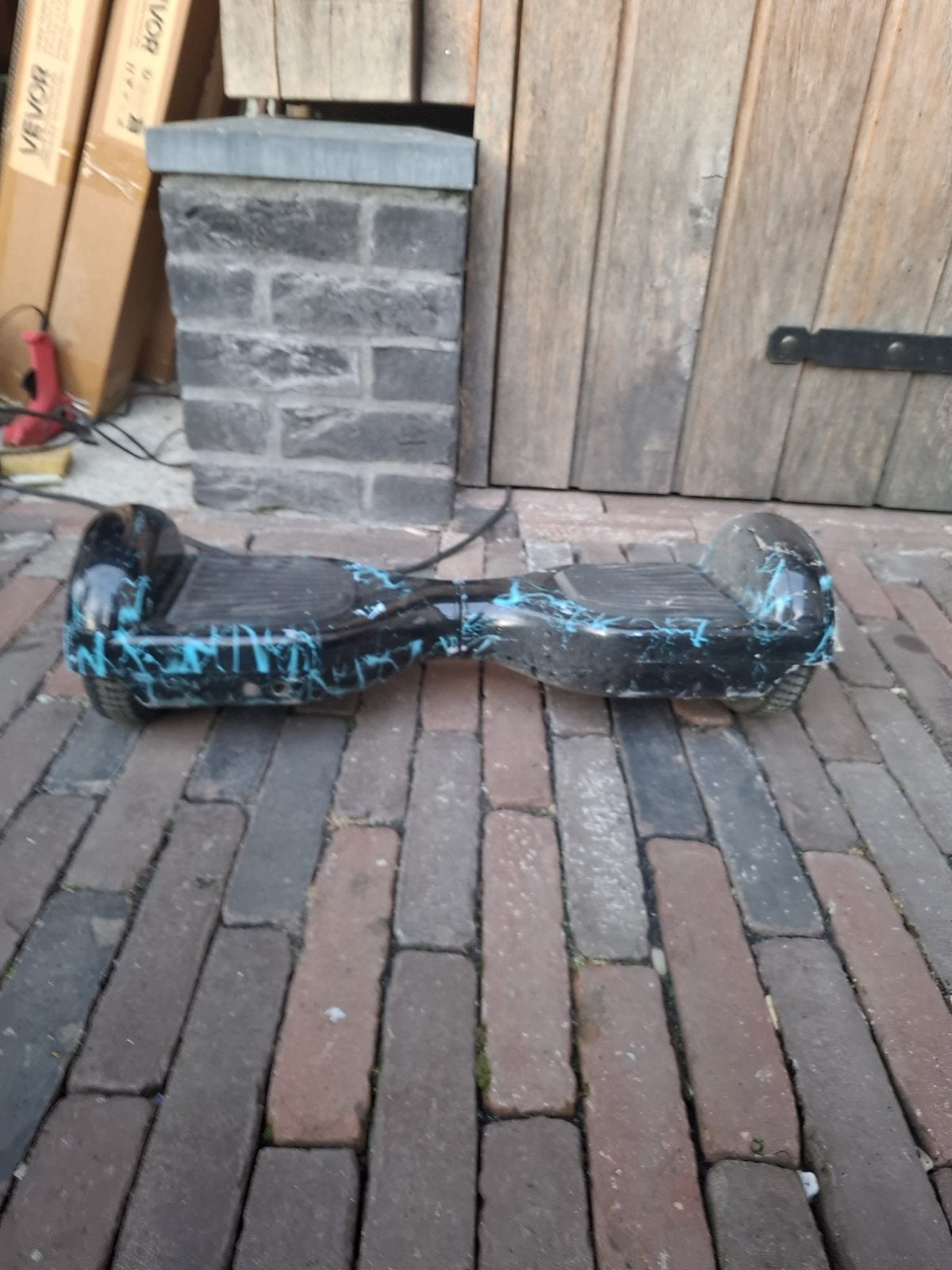 Hoverboard met zitje - Zwart/blauw en Wit, Ophalen of Verzenden, Gebruikt, Overige typen