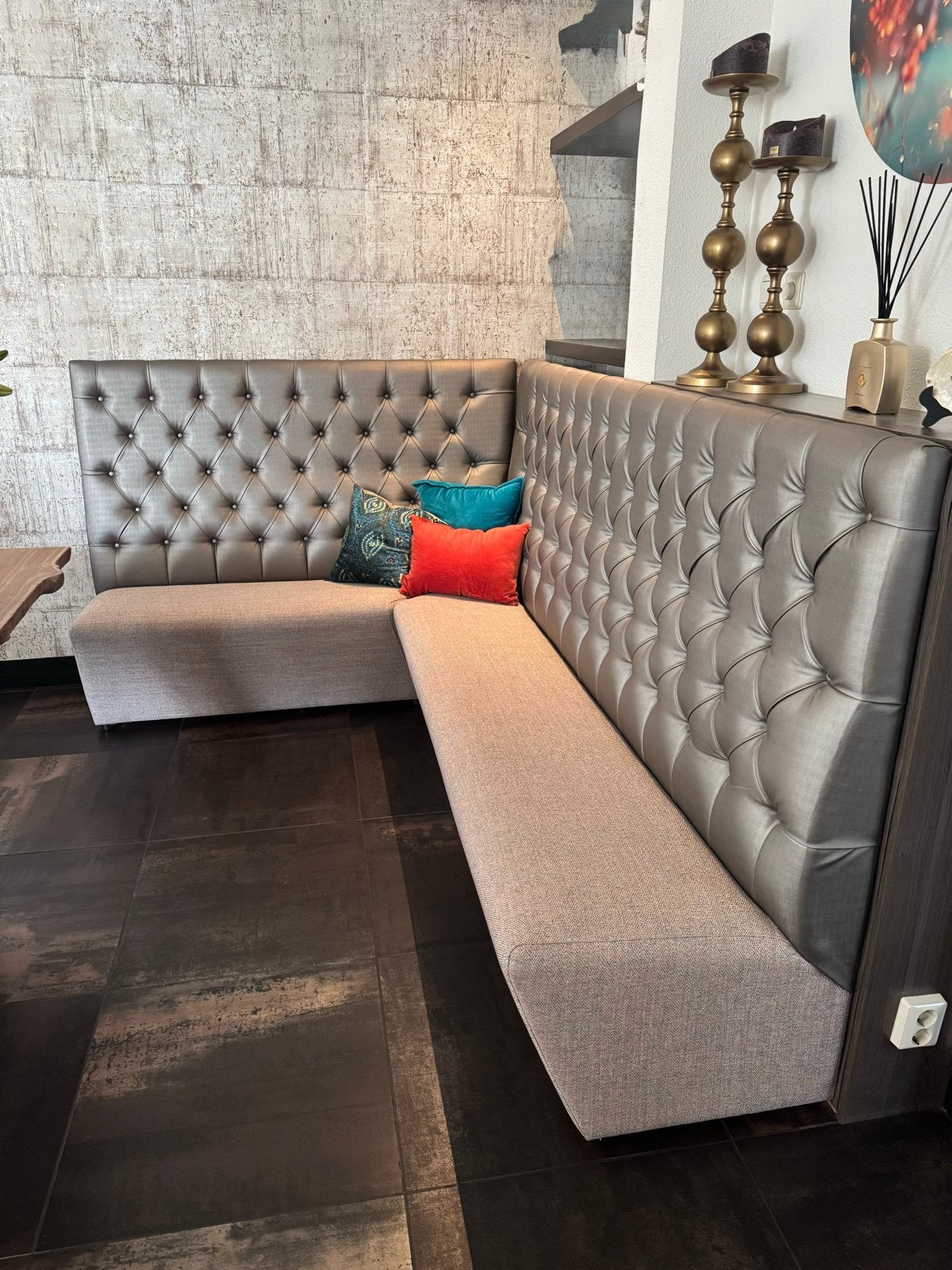 Eettafel bank met gecapitonneerde rugleuning, Ophalen, Zo goed als nieuw, Stof