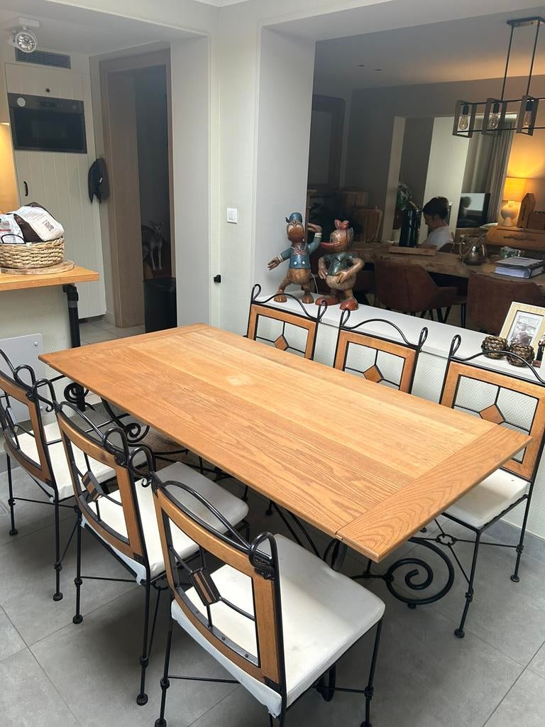 Volledig smeedijzer met 6 smeedijzer stoelen, 200 cm of meer, Zo goed als nieuw, Rechthoekig, 50 tot 100 cm