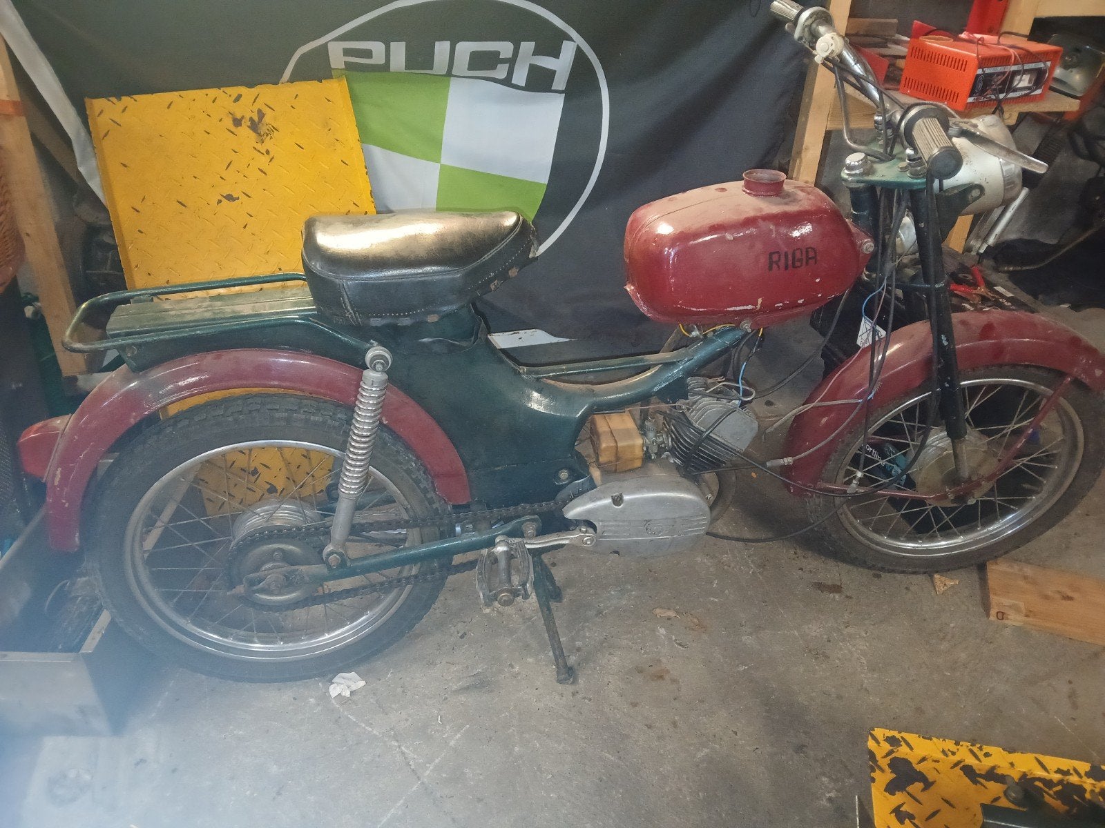 Riga brommer zonder kenteken, Fietsen en Brommers, Brommers | Oldtimers, Overige merken, Ophalen