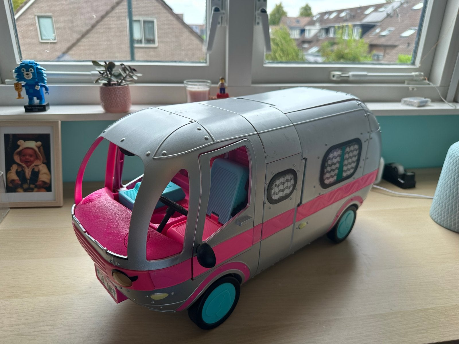 LOL Surprise 4-in-1 Glamper Camper Roze Speelgoed, Kinderen en Baby's, Speelgoed | Speelgoedvoertuigen, Ophalen, Zo goed als nieuw