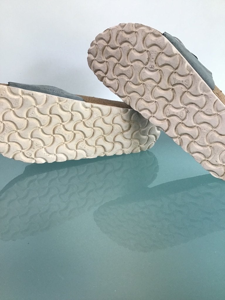 Birkenstock Big Buckle 37 | grijs | Gratis verzenden, Slippers, Verzenden, Zo goed als nieuw, Grijs