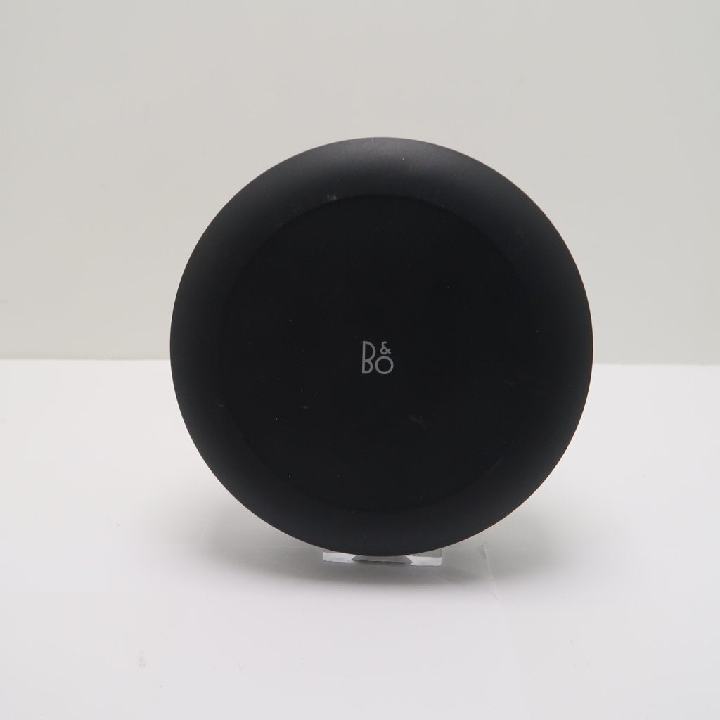 Bang & Olufsen Beosound A1 2nd Gen | In nette staat, Bang en Olufson, Zo goed als nieuw, Support@bangenolufson.com, Bang & Olufsen Group
Peter Bangs Vej 15
7600 Struer
Denmark