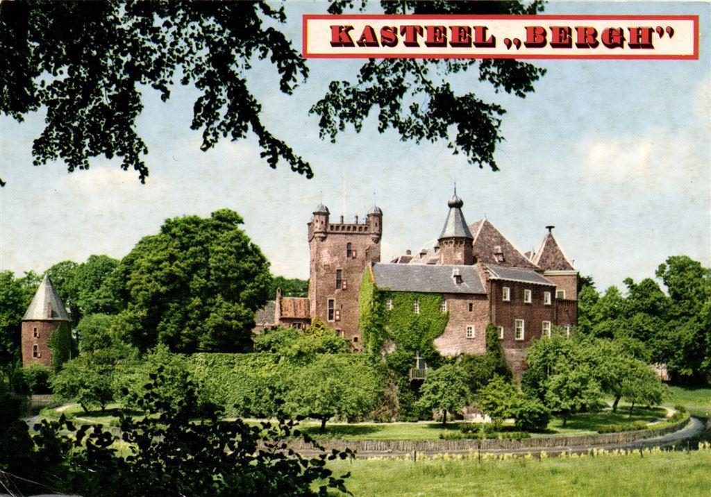 Kasteel Bergh - Zeddam-Montferland - 1988 gelopen, Ophalen of Verzenden, Voor 1920, Gelopen, Gelderland
