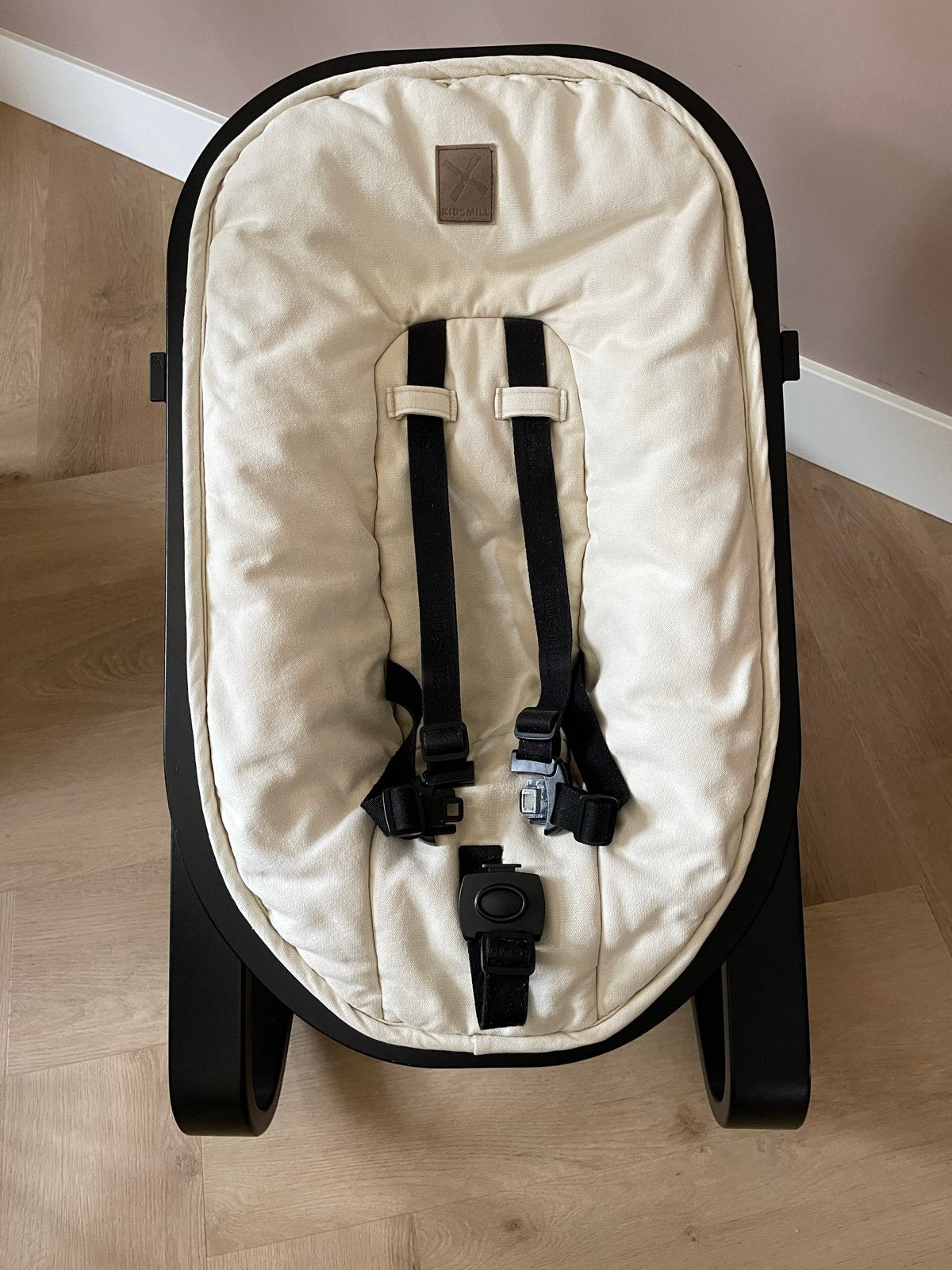 Kidsmill Wipstoel met uitneembaar zitgedeelte - zwart beige, Wipstoel, Ophalen, Overige merken, Met gordel(s) of riempje(s)