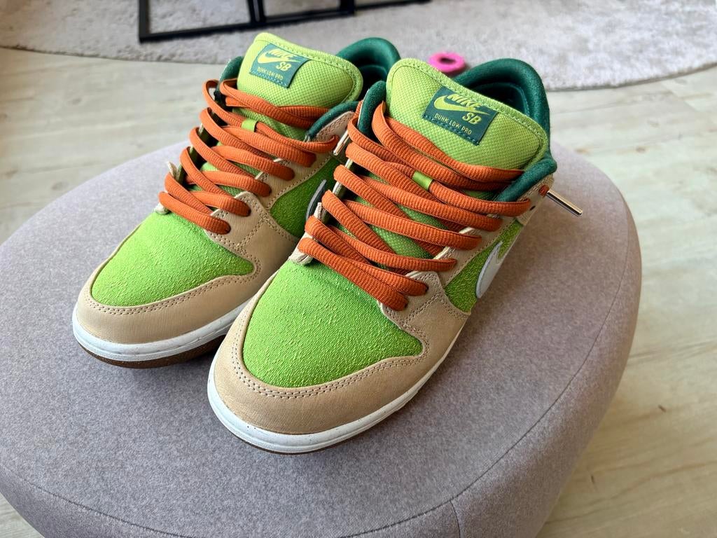Nike SB Dunk Low "Escargots" - maat 45, Ophalen of Verzenden, Nieuw, Overige kleuren, Sneakers of Gympen