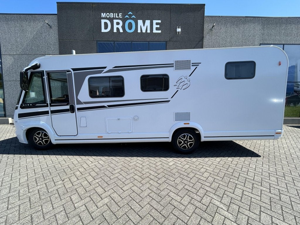 Caravans And Camping Knaus