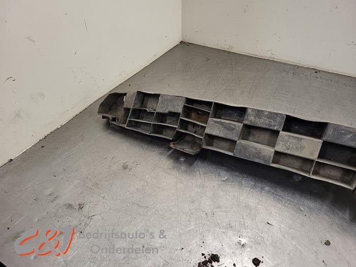 Bumperframe achter van een Nissan Interstar, Gebruikt, -, -, Ophalen of Verzenden