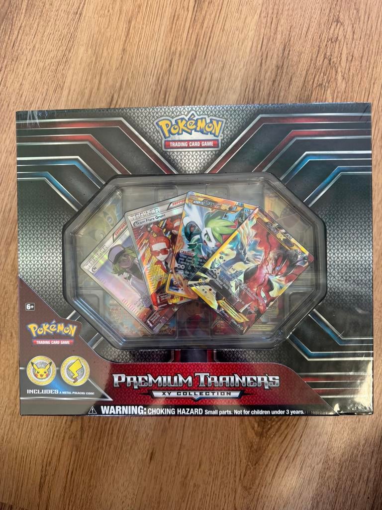 Premium Trainer’s XY Collection Box // Factory Sealed, Hobby en Vrije tijd, Verzamelkaartspellen | Pokémon, Nieuw, Meerdere kaarten