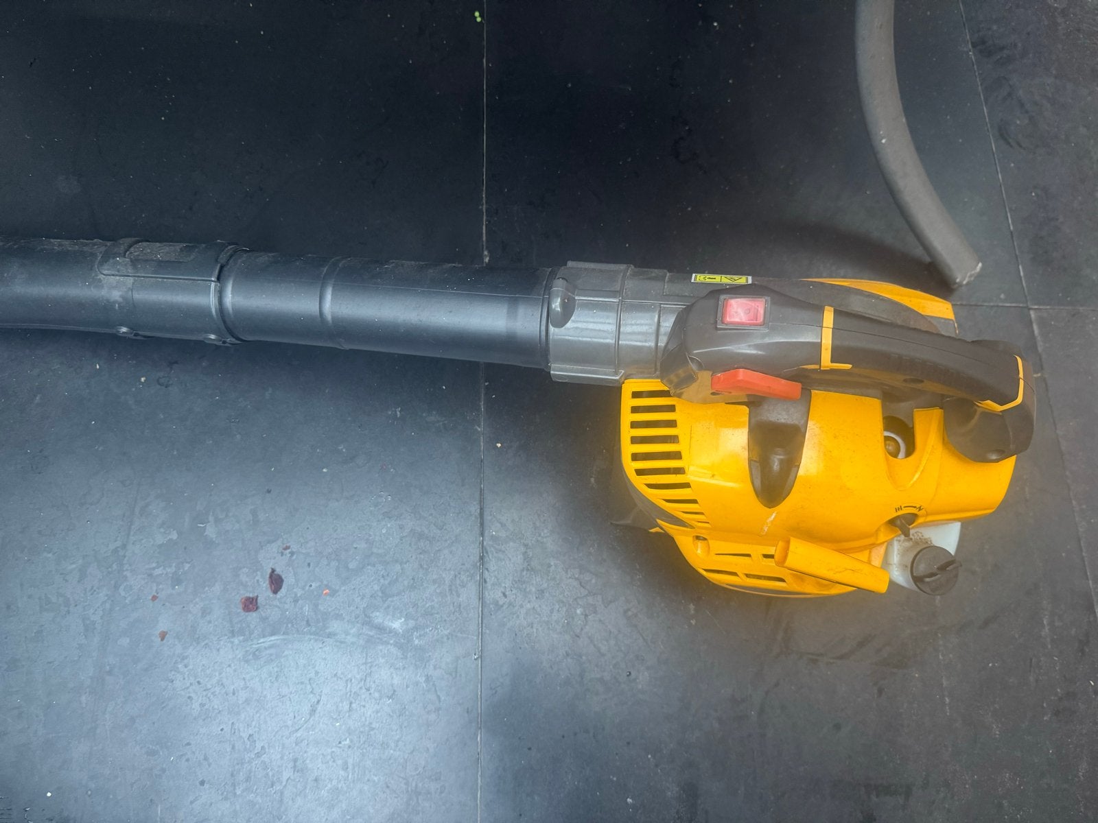 Stiga SBL 327 V Bladblazer - Benzine, Handgedragen, Ophalen of Verzenden, Gebruikt, Benzine, Handgedragen