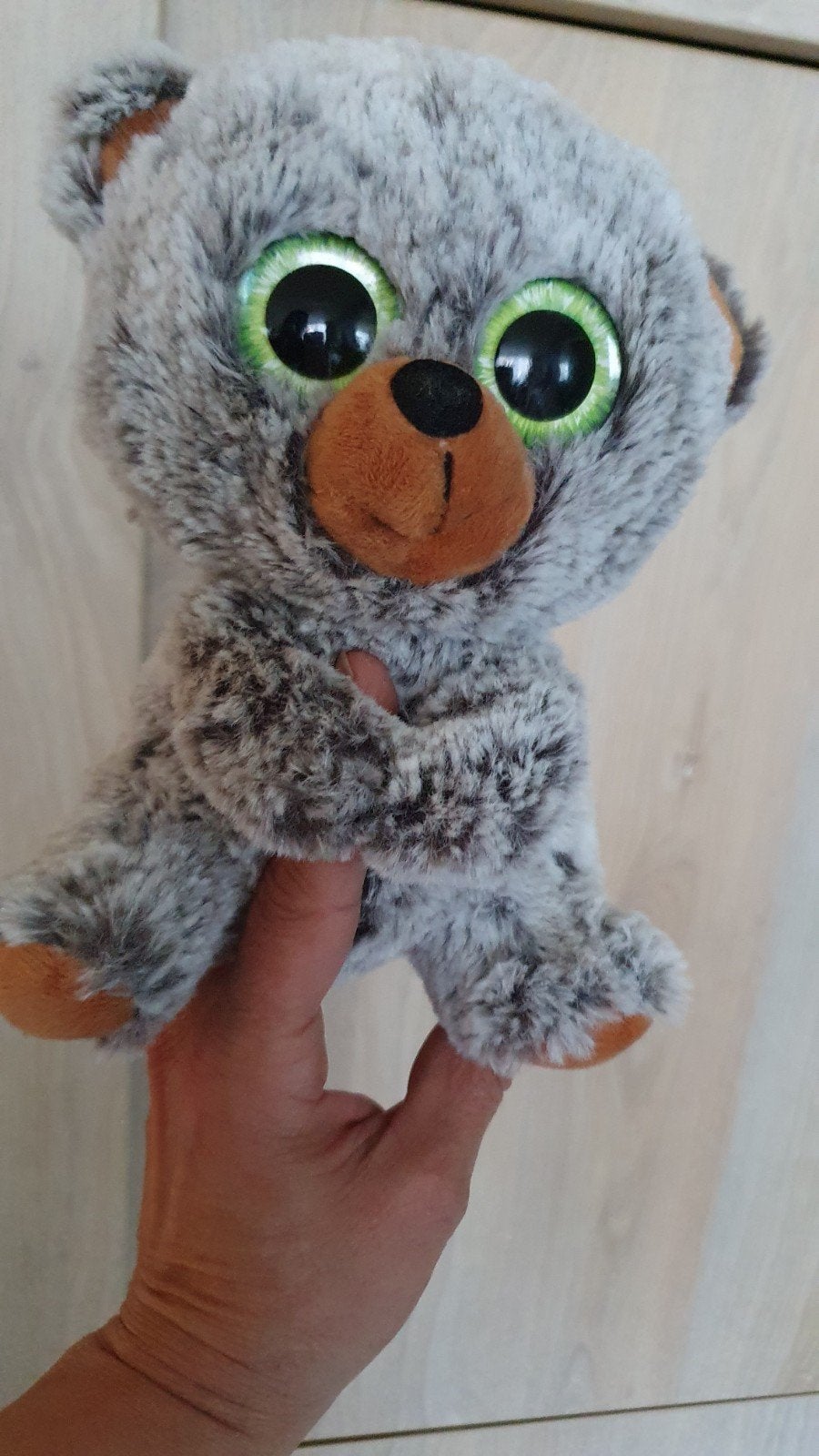 Knuffelbeer met poten aan elkaar. ( ik heb er nog 2), Ophalen of Verzenden, Zo goed als nieuw, Beer