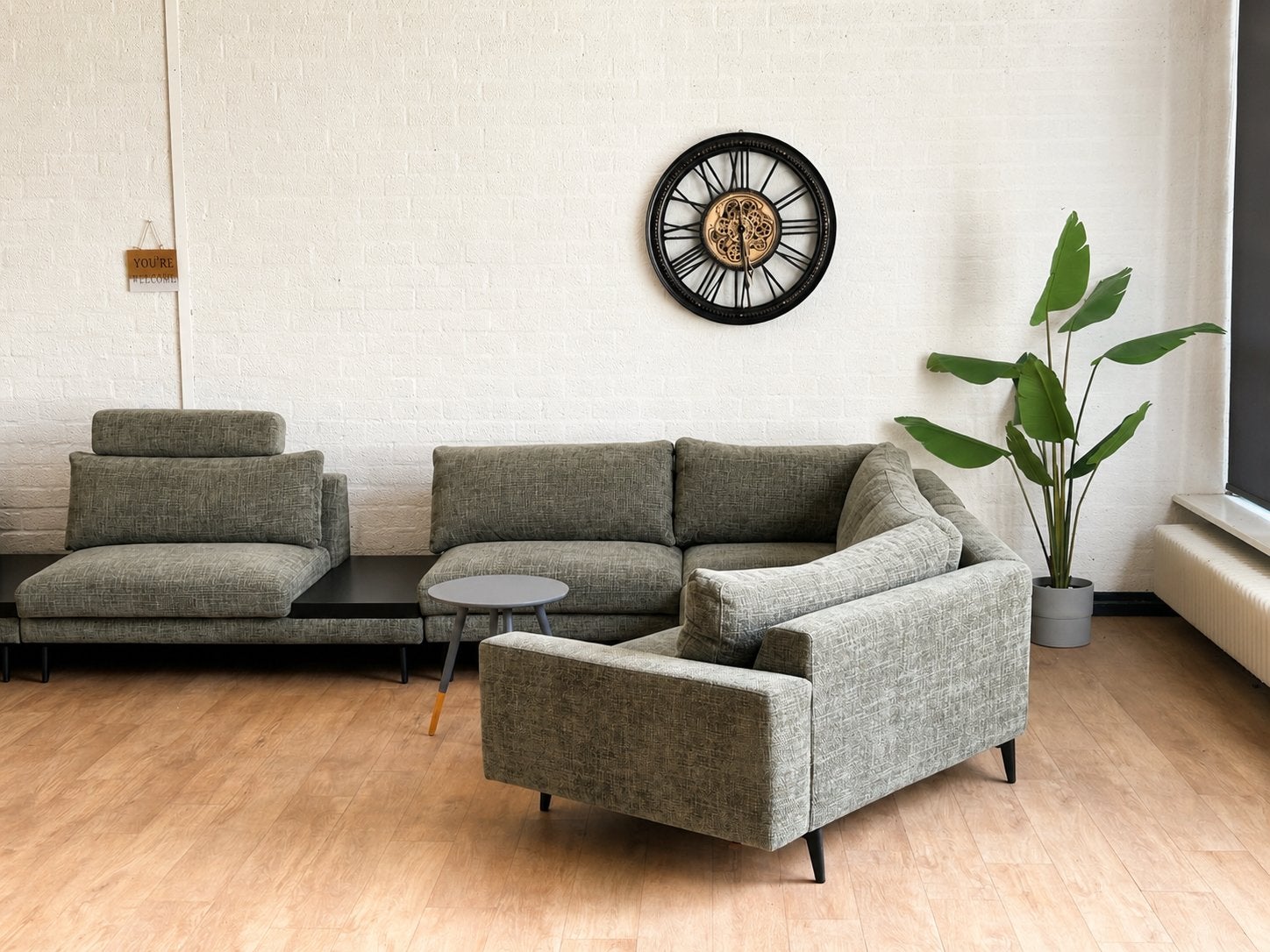 Z.G.A.N. Enzo Luca Buono hoekbank | design bank | 1 jaar oud, 100 tot 125 cm, Hoekbank, 300 cm of meer, Ophalen of Verzenden