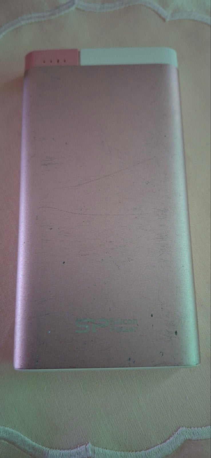 Powerbank, Ophalen of Verzenden, Zo goed als nieuw, Silicon Power