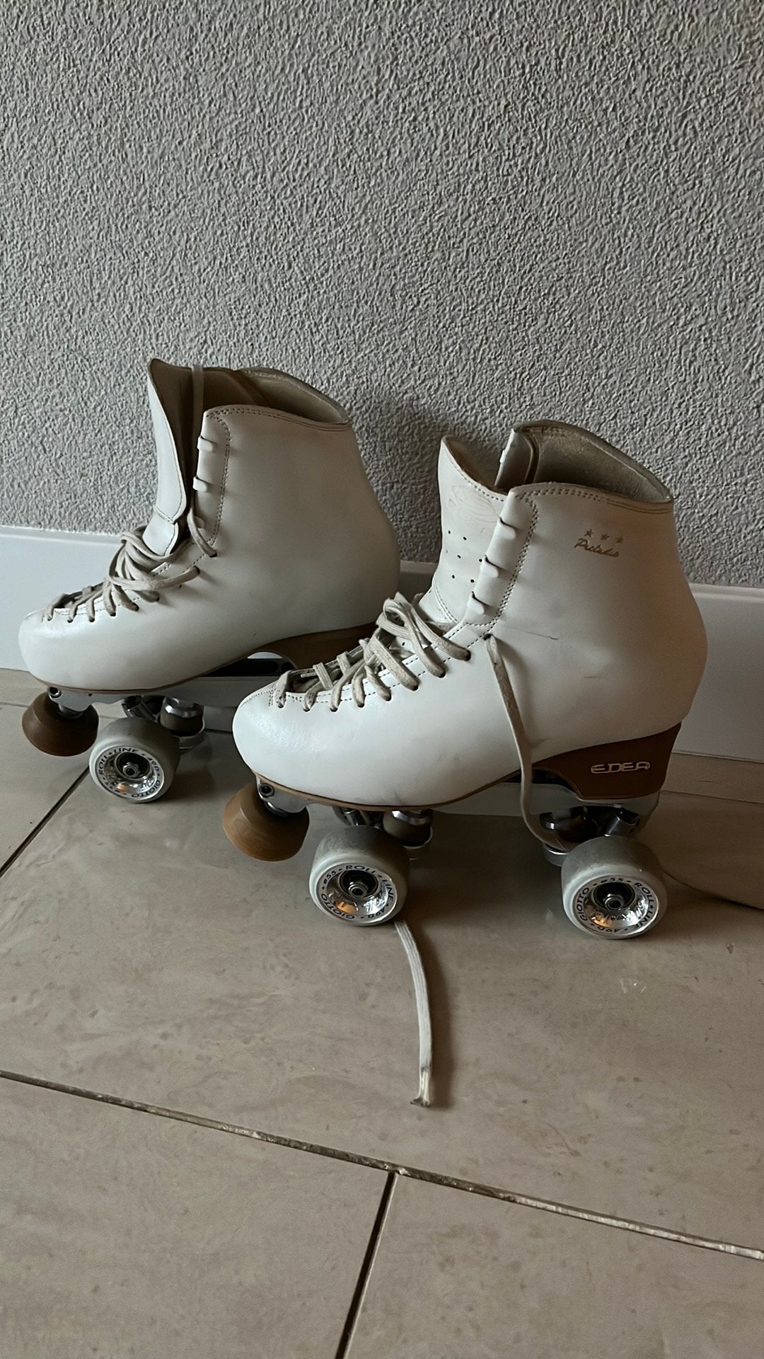 Kunstrolschaatsen Edea maat 250 / 37,5, Ophalen, Zo goed als nieuw