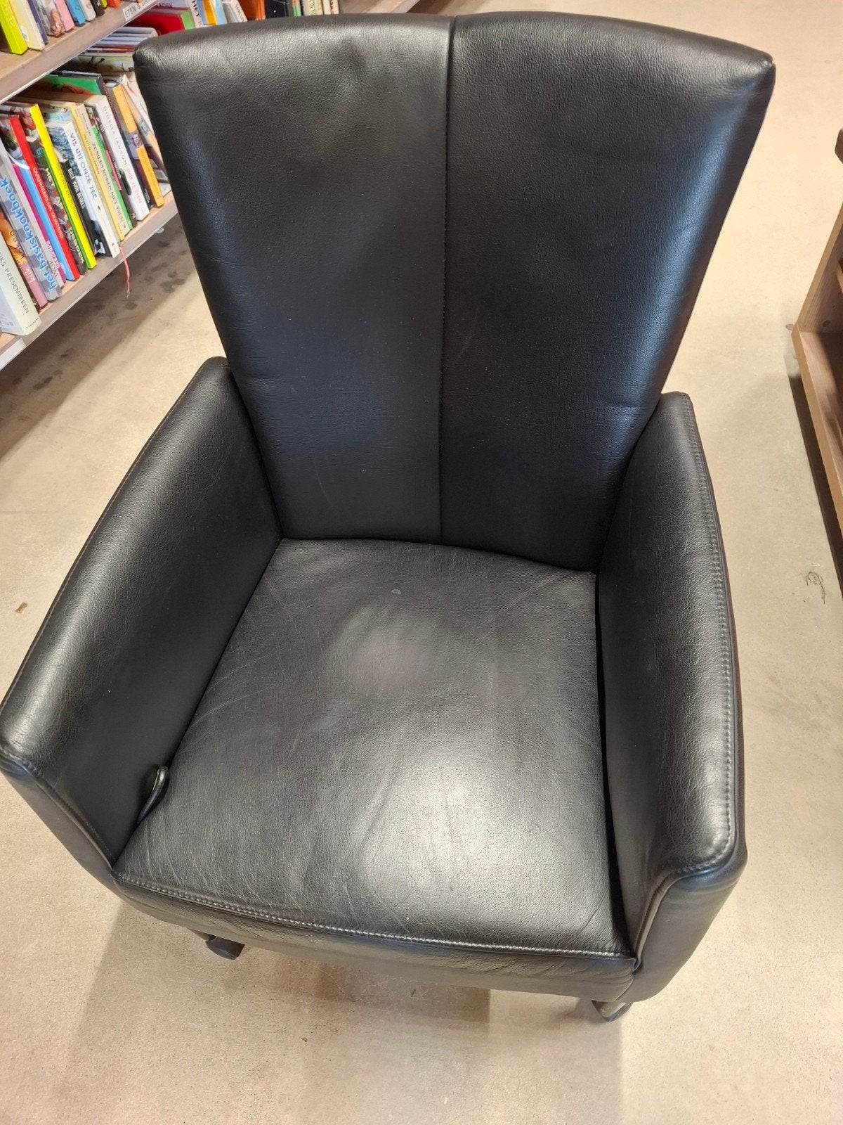 Zwarte Leren Fauteuil montis windy - Comfortabel en Stijlvol, Huis en Inrichting, Stoelen, Gebruikt, Eén, Leer, Zwart, Ophalen of Verzenden
