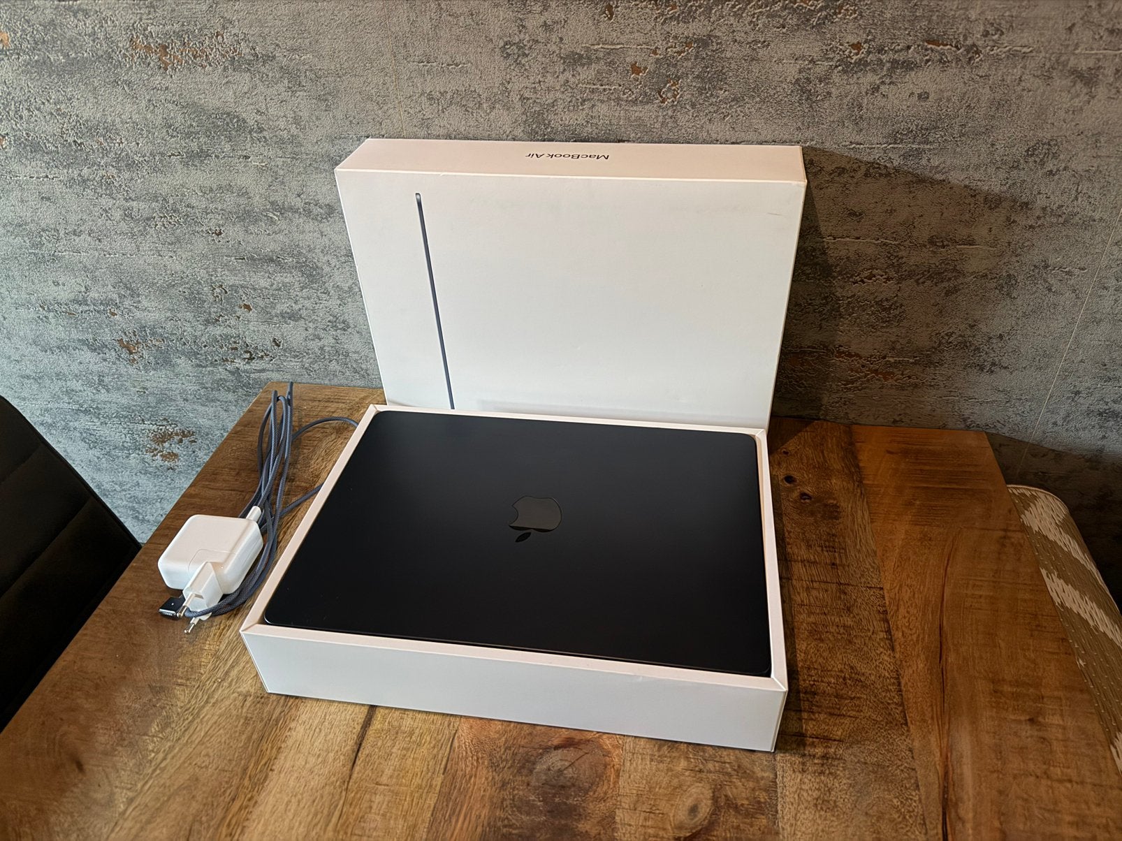 Apple MacBook Air Midnight M3 (2024) 24GB 13,6 inch, Ophalen, Zo goed als nieuw, 13 inch, MacBook Air