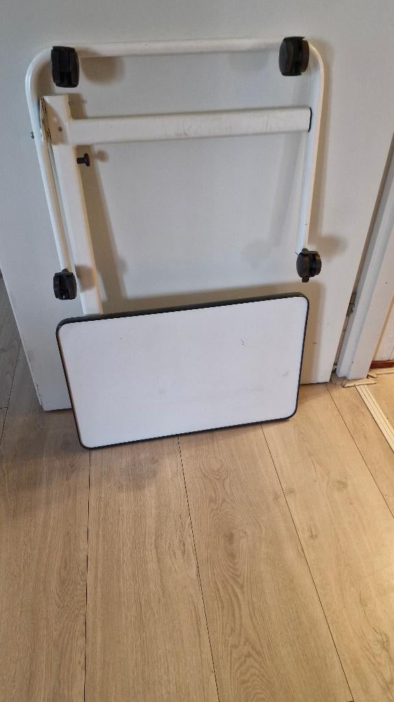 Huis *Leifheit Opklap tafel*, Huis en Inrichting, Bureaus, Ophalen, In hoogte verstelbaar, Zo goed als nieuw