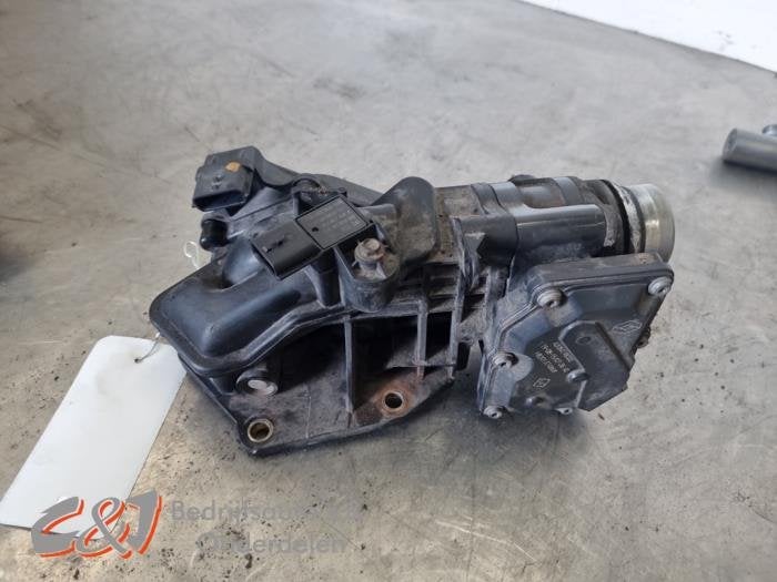 EGR Klep van een Opel Vivaro, Gebruikt, -, -, Opel