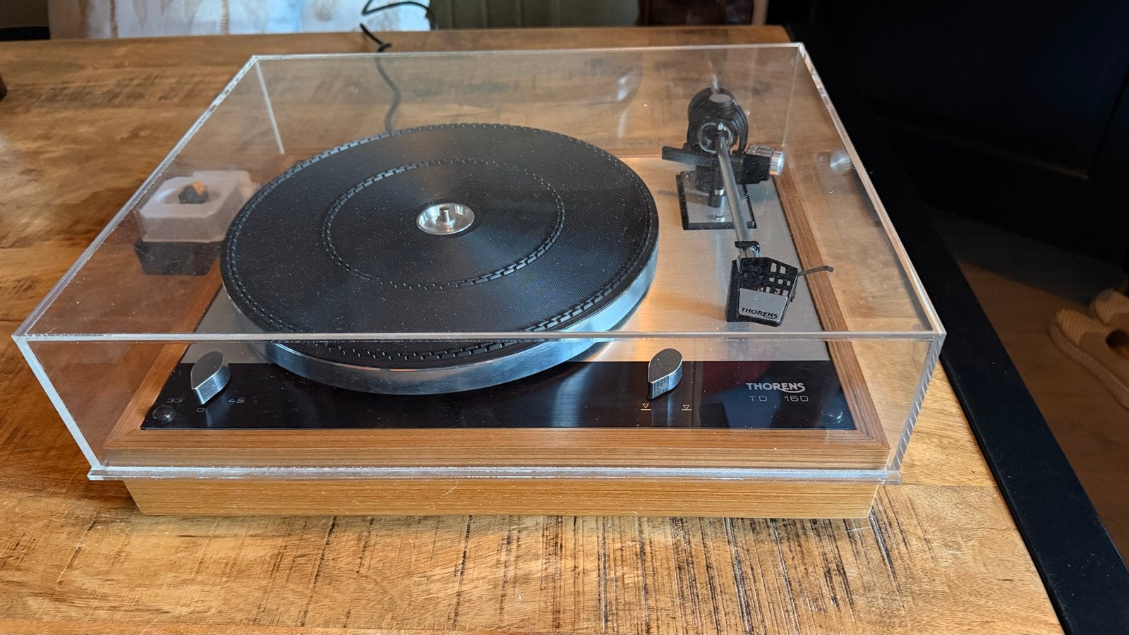 Thorens TD 160 Platenspeler - Volledig Geüpgraded, Ophalen of Verzenden, Zo goed als nieuw, Platenspeler, Thorens