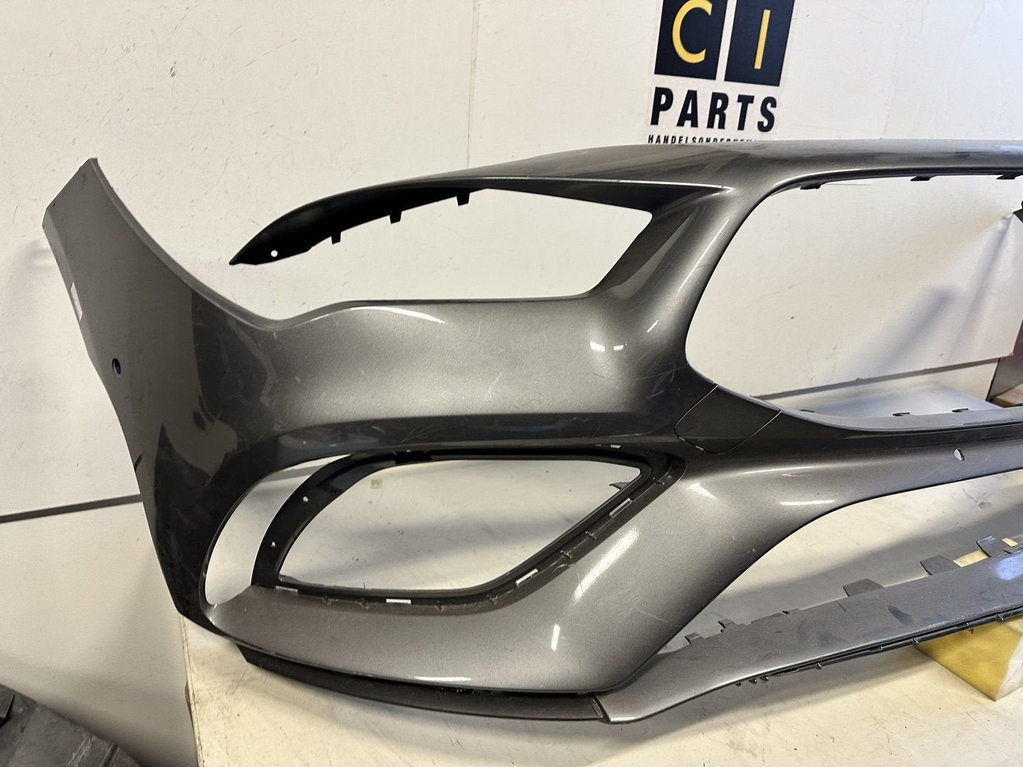 Mercedes Cla w118 AMG voorbumper bumper origineel, Gebruikt, -, Voor, Ophalen of Verzenden