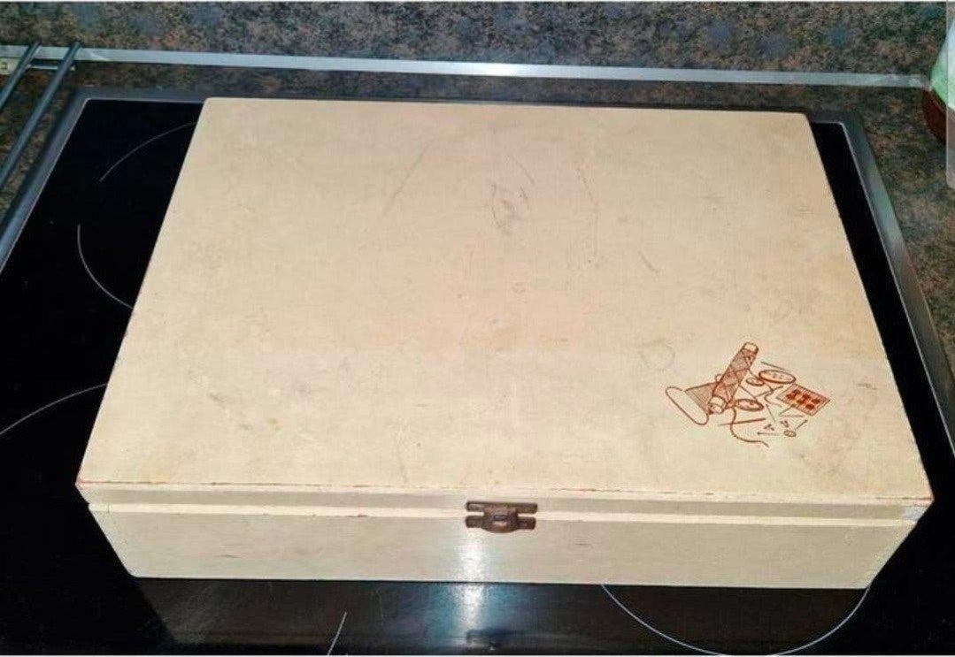 Vintage houten naaidoos met vakjes, Ophalen of Verzenden, Gebruikt, Overige typen