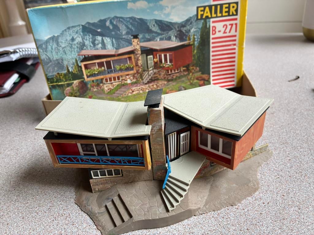 Faller b-271 villa in Tessin, Overige merken, Gelijkstroom of Wisselstroom, Brug, Tunnel of Gebouw, Ophalen of Verzenden