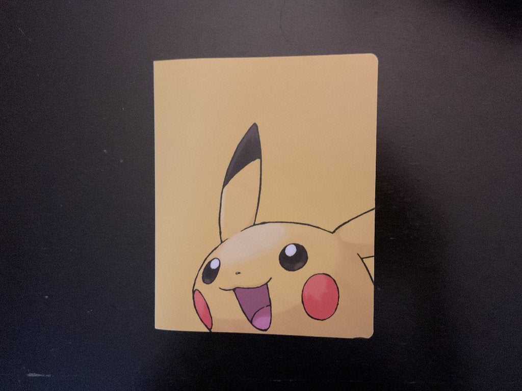 Pokémon Pikachu Verzamelmap met Kaarten 2, Ophalen of Verzenden, Nieuw, Boek of Catalogus, Foil